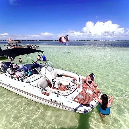 Florida Keys Boat Charters Hotel